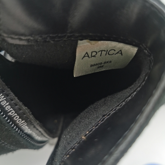 SIZE 9M ARTICA, Black Suede Ankle Rain / Winter Bootie EUC B59 - Picture 14 of 16
